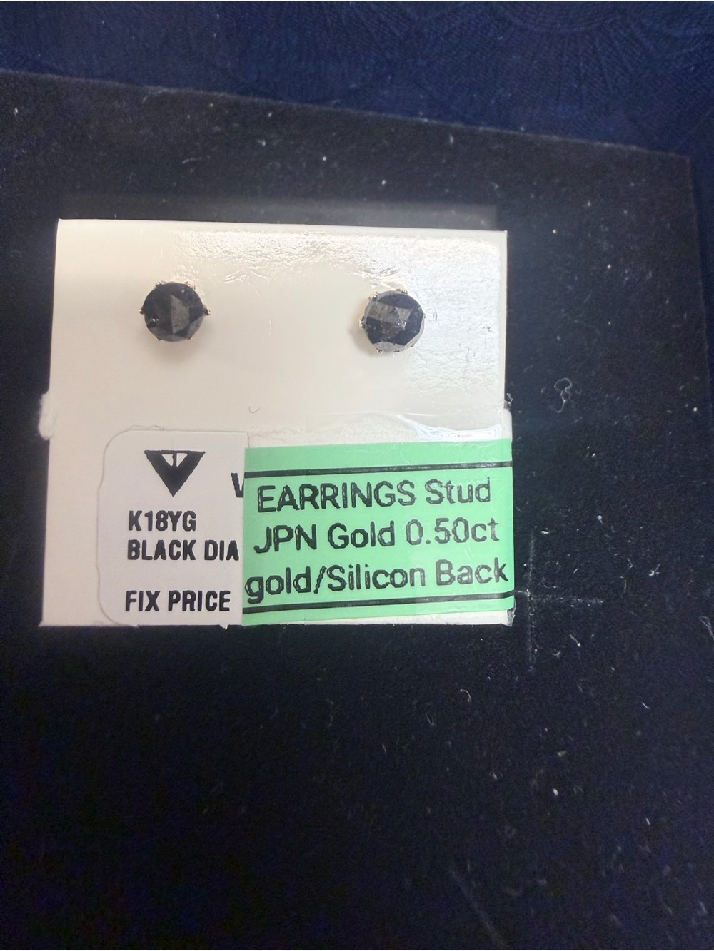 EARRINGS K18YG Japan gold in Black Diamond 0.25 carat each /stamped